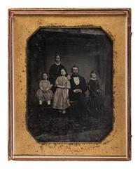 [EARLY PHOTOGRAPHY]. Whole plate daguerreotype of a family of five.