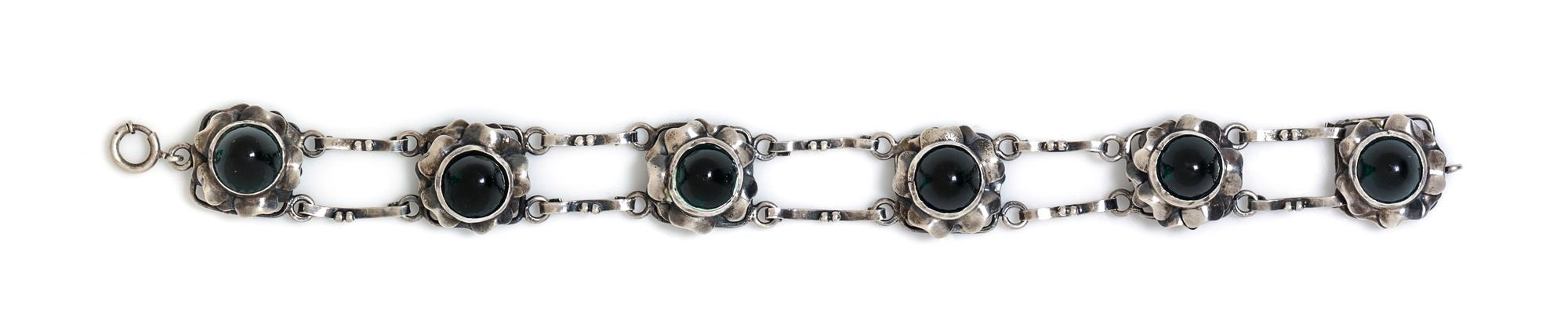 A Vintage Sterling Silver and Glass Floral Motif Bracelet, 17.70 dwts.