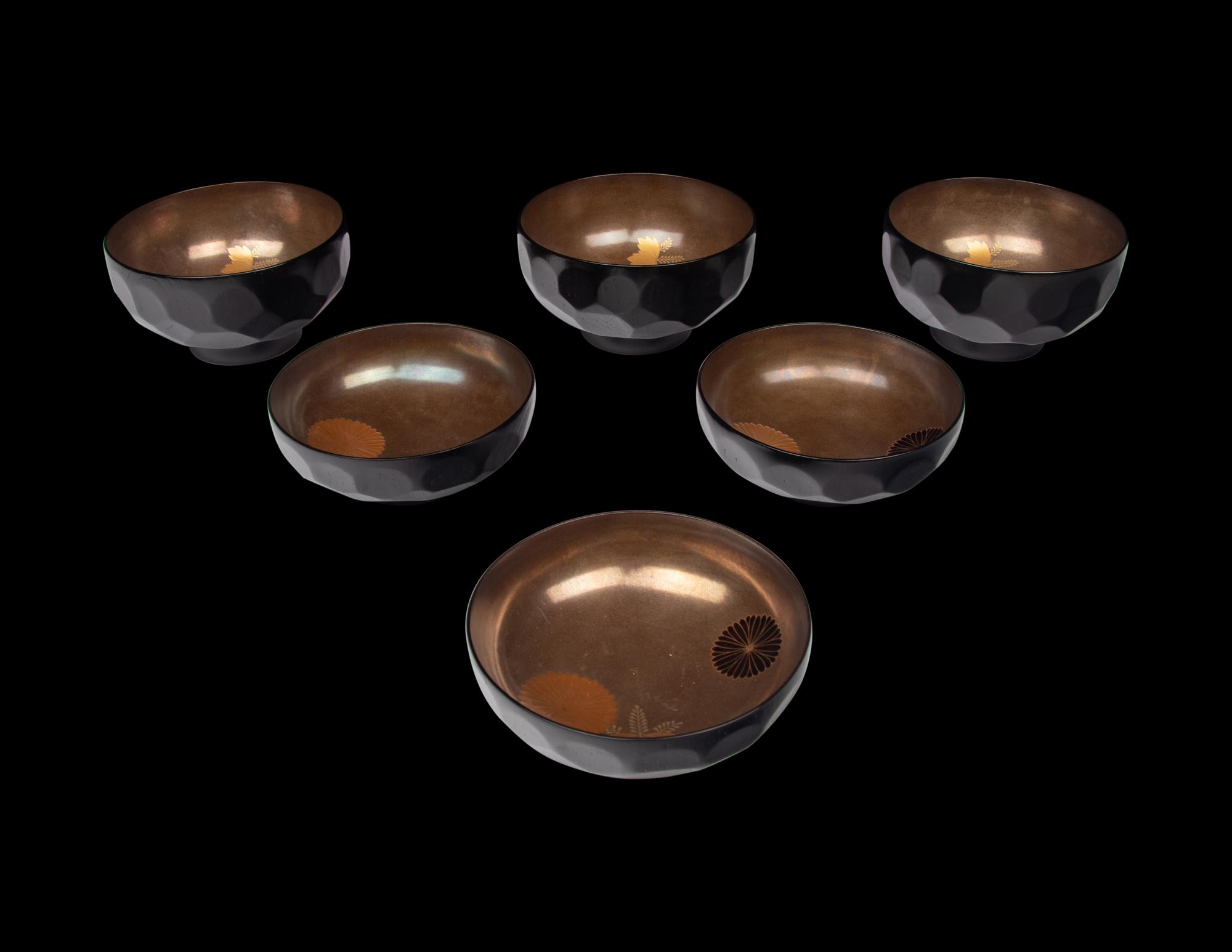 A Set of Three Japanese Covered Lacquered Dishes