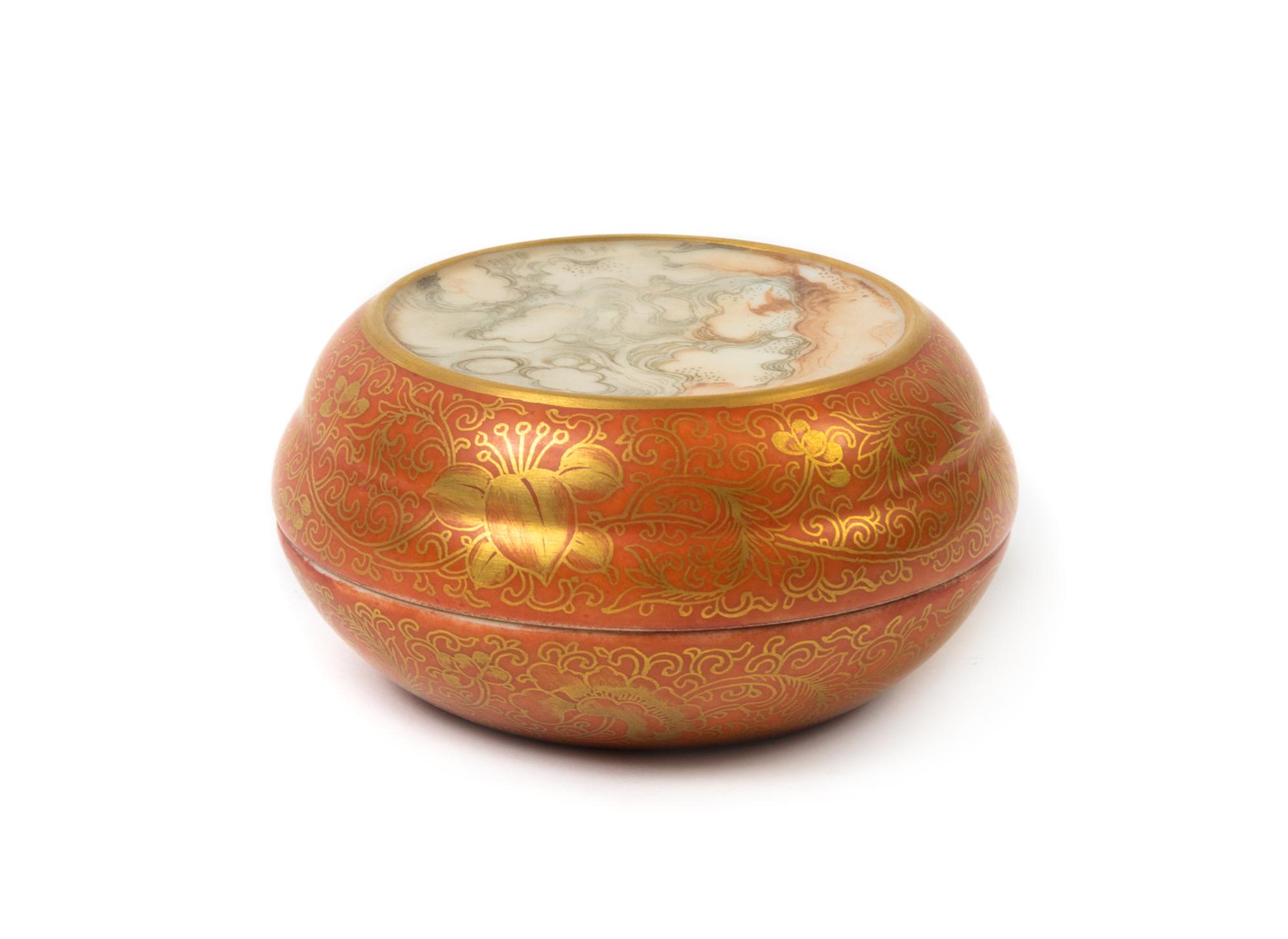 A Chinese Famille Rose Porcelain Seal Paste Box 18TH CENTURY OR EARLIER Diameter 3 1/2 inches. — 18TH CENTURY OR LATER