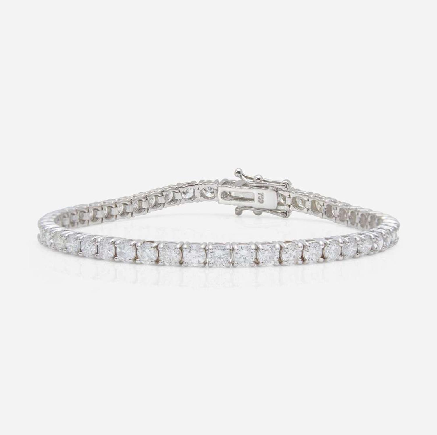 A Diamond and 18K White Gold Line Bracelet