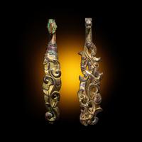 Two Chinese Gilt Bronze Belt Hooks, Warring States-Han Dynasty 戰國-漢 銅鎏金龍鳳帶鉤及鳥首帶鉤