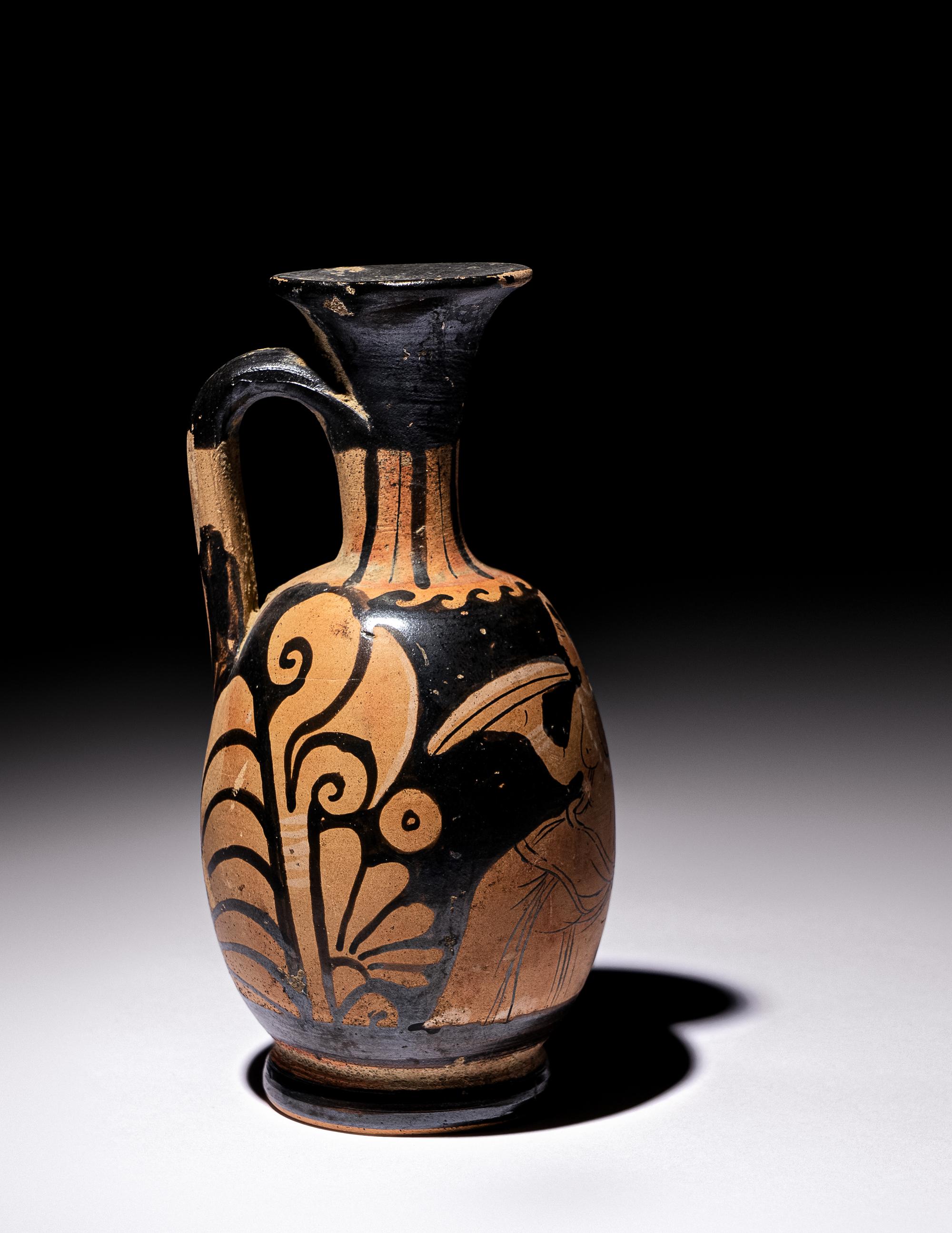 An Apulian Red-Figured Squat Lekythos