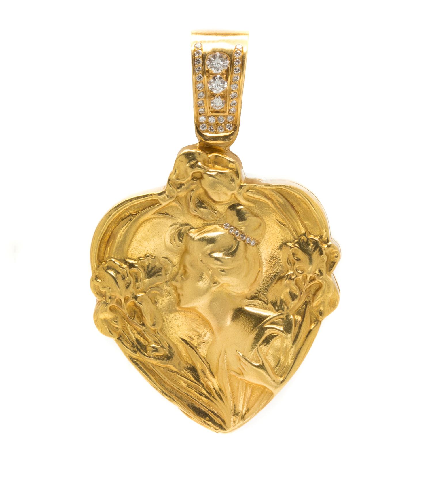 An 18 Karat Yellow Gold and Diamond Heart Shape Locket, 64.00 dwts.