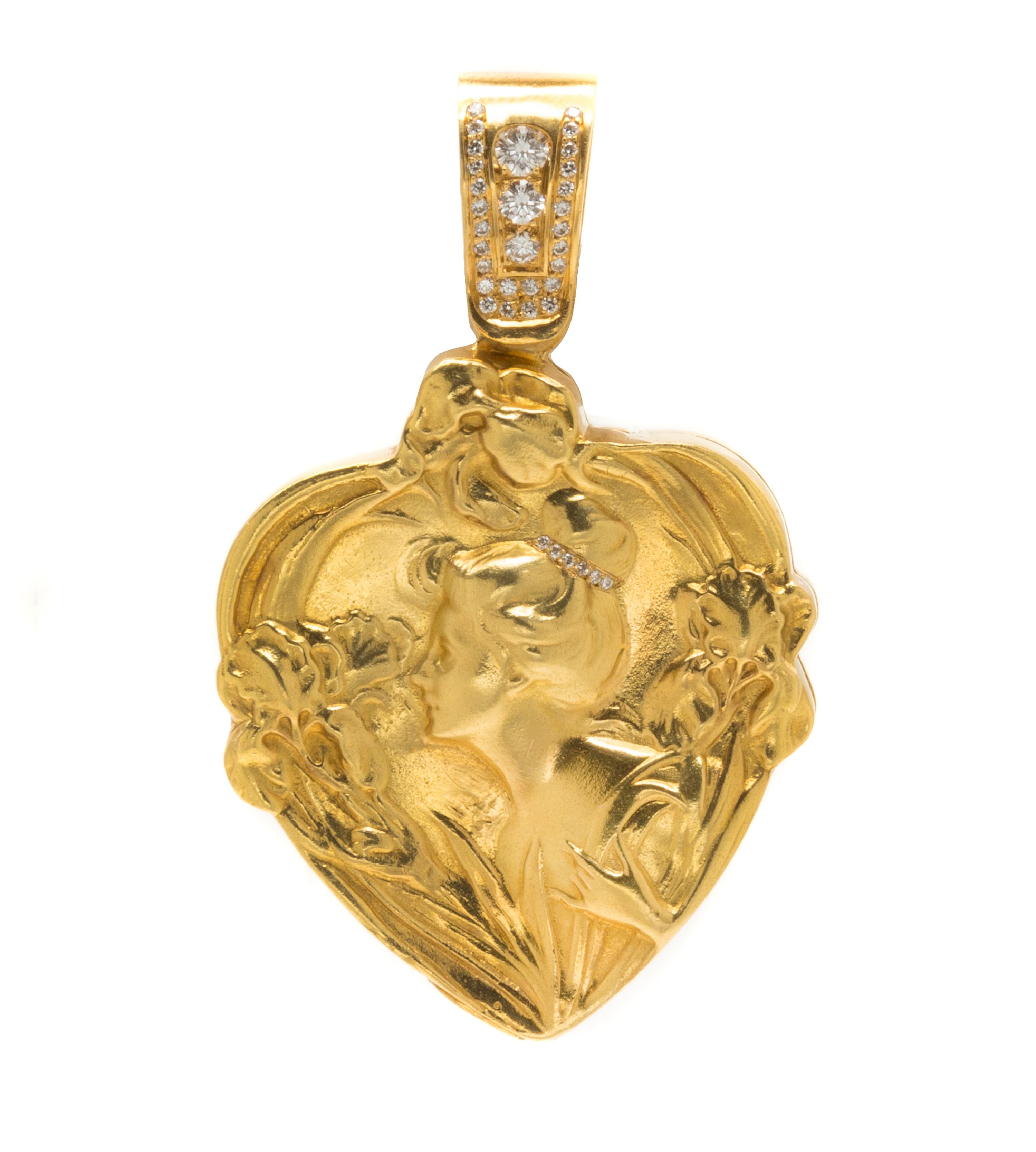 An 18 Karat Yellow Gold and Diamond Heart Shape Locket, 64.00 dwts.