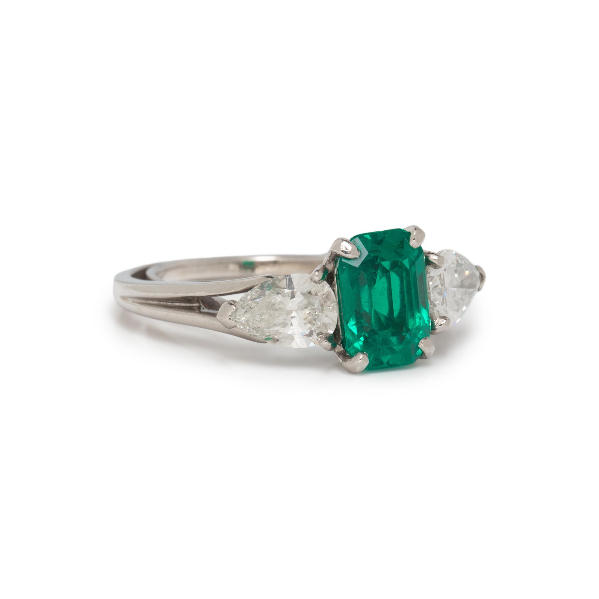 EMERALD AND DIAMOND RING