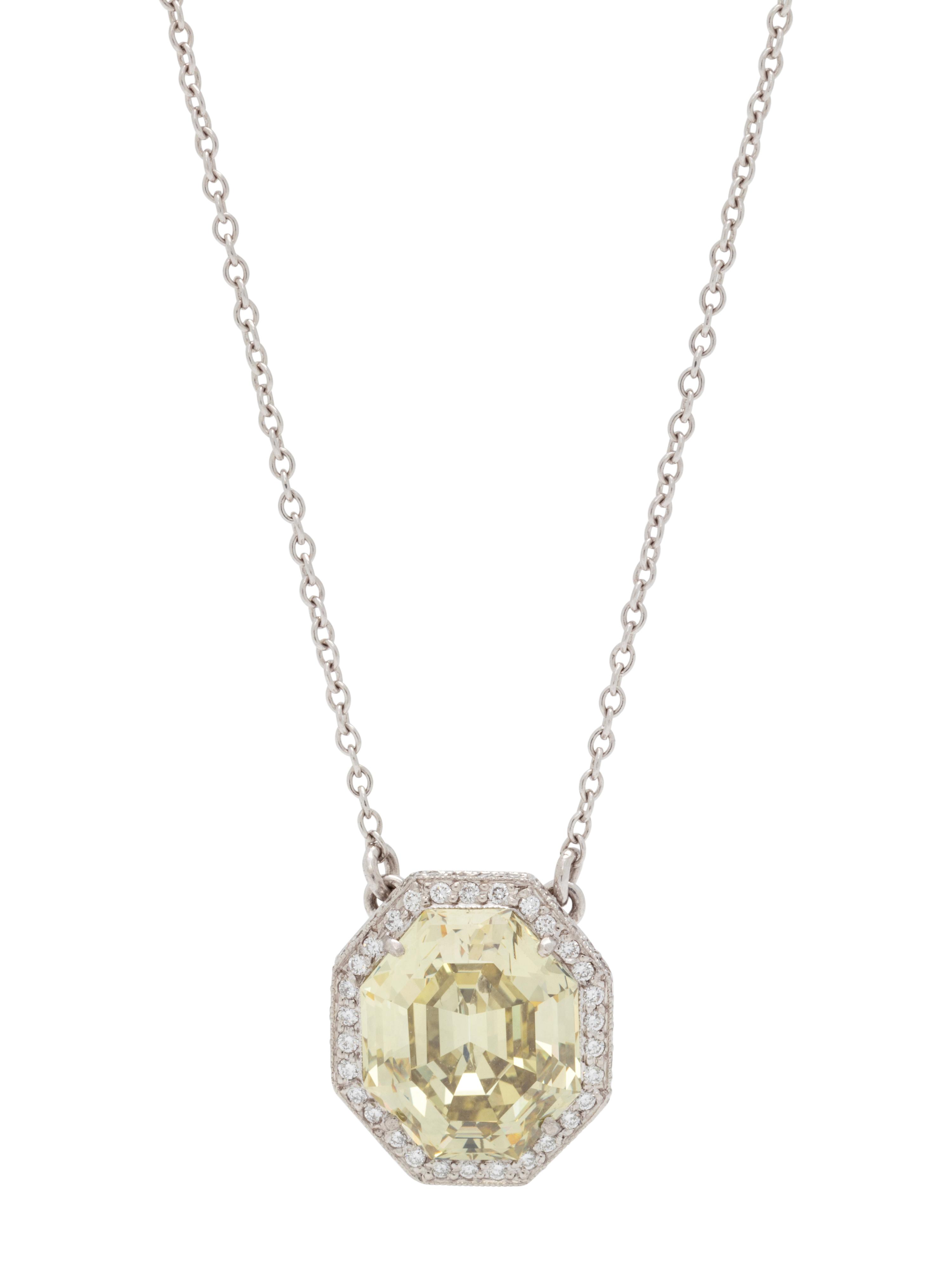 FANCY BROWNISH GREENISH YELLOW DIAMOND AND DIAMOND NECKLACE
