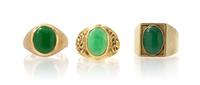 A Collection of Yellow Gold and Dyed Chalcedony Rings, 23.60 dwts.