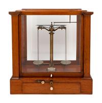 An Elmer & Amend Laboratory Scale