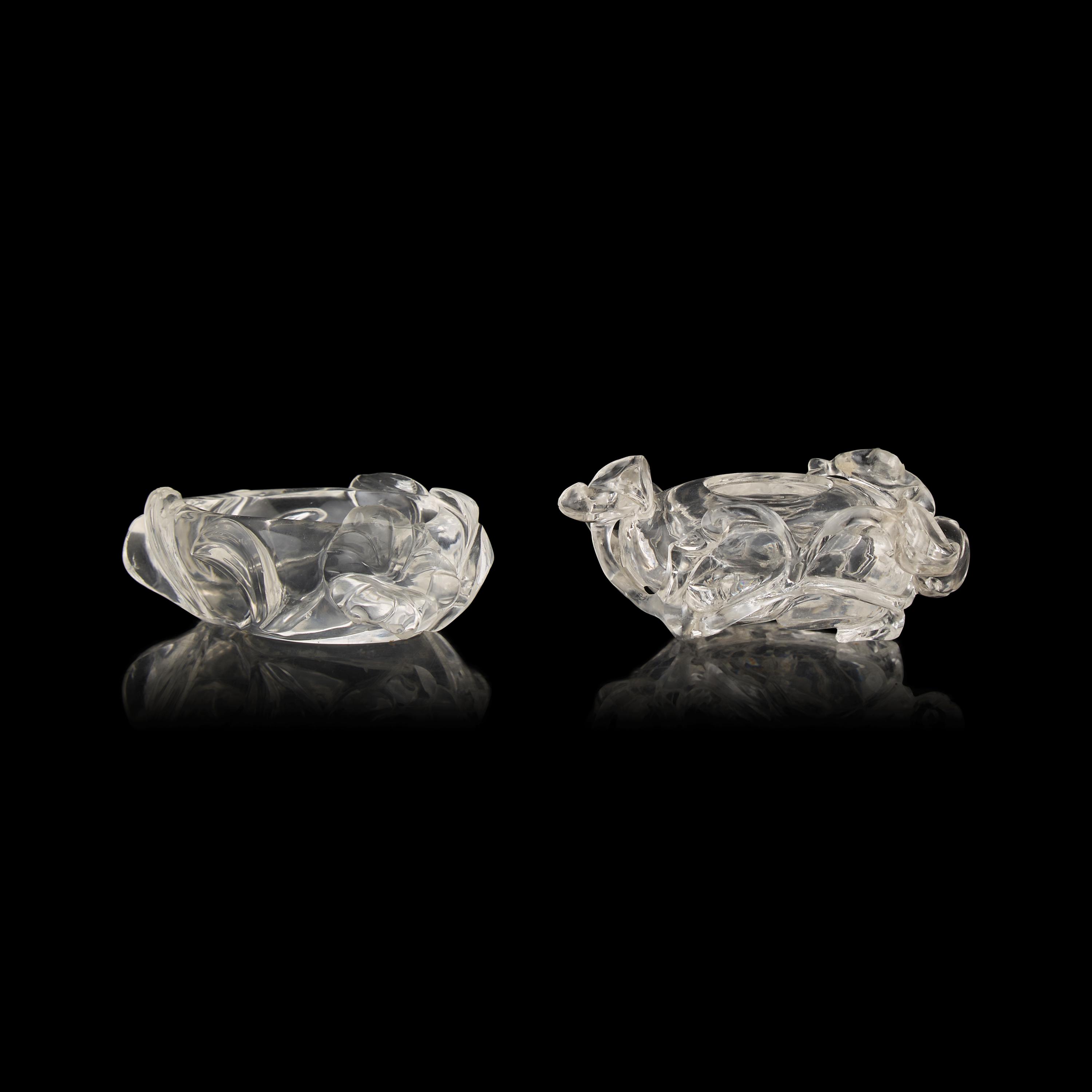 Two Small Chinese Rock Crystal Coupes, 20th Century 近代 雕水晶花卉紋水丞兩件