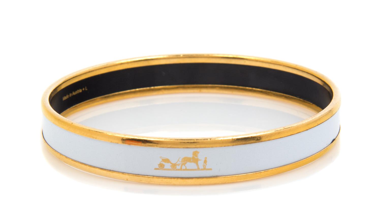 An Hermes Caleche Enamel Narrow Bangle Bracelet,