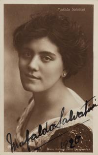 A Group of 5 Photographs of Opera Singers from the 1920s