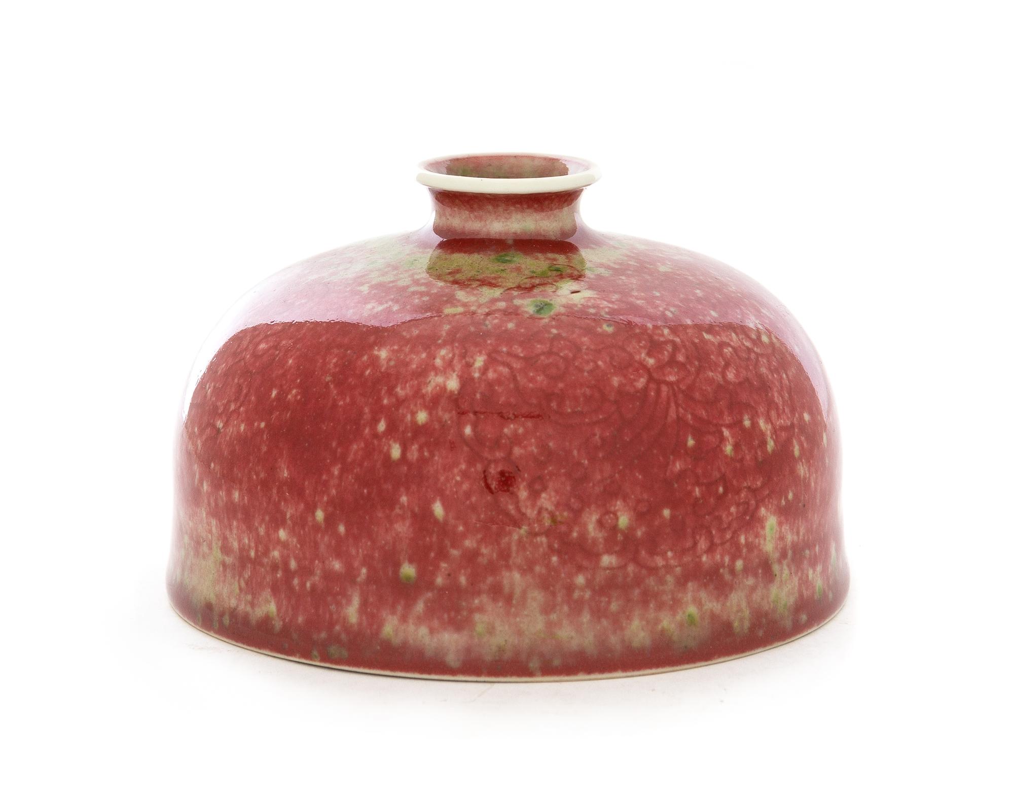 A Peachbloom Glazed Beehive-Form Porcelain Waterpot, Taibaizun Height 3 3/4 inches. — LATE 19TH CENTURY