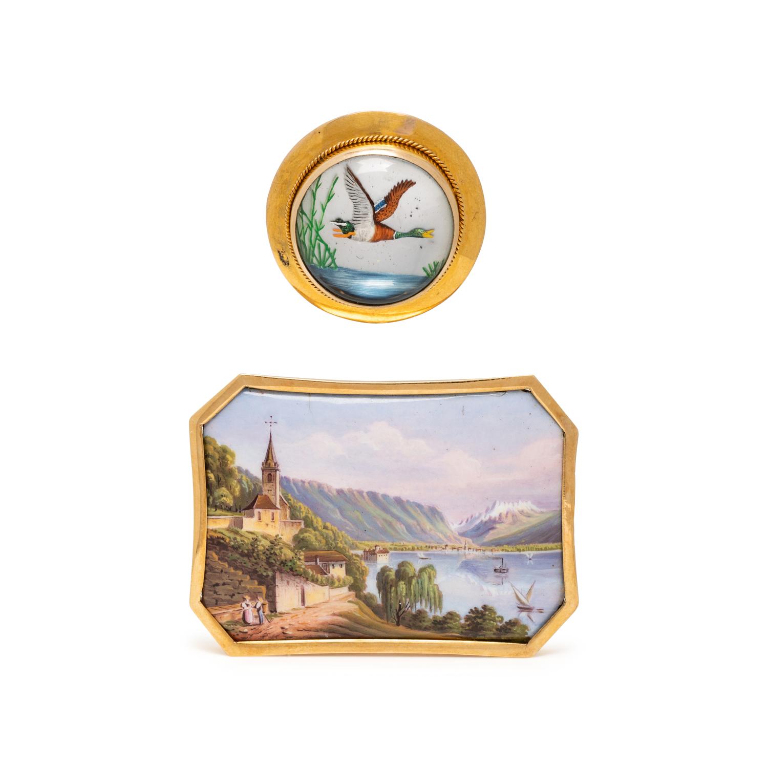 COLLECTION OF YELLOW GOLD BROOCHES