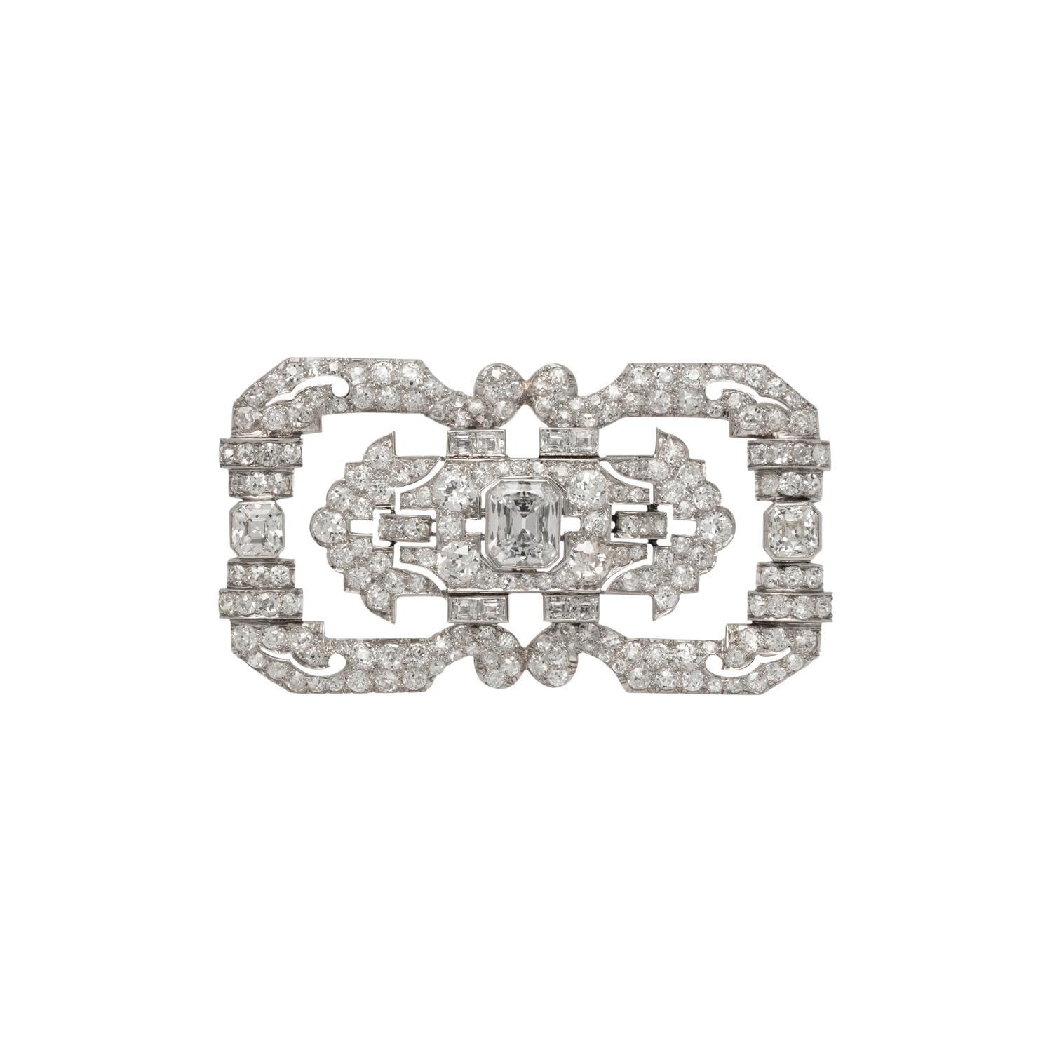 ART DECO, DIAMOND BROOCH