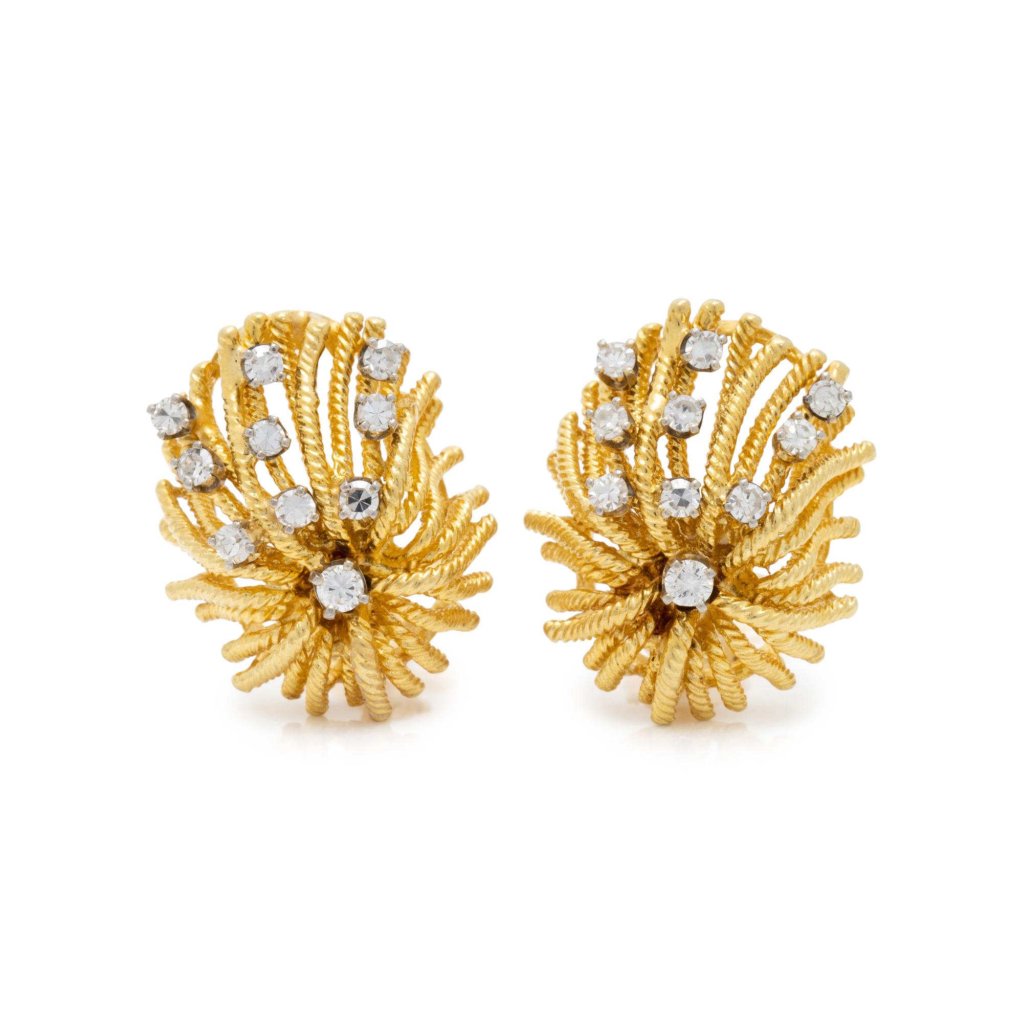 YELLOW GOLD AND DIAMOND EARCLIPS
