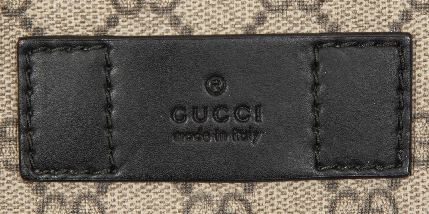 Gucci GG Supreme Convertible Tote
