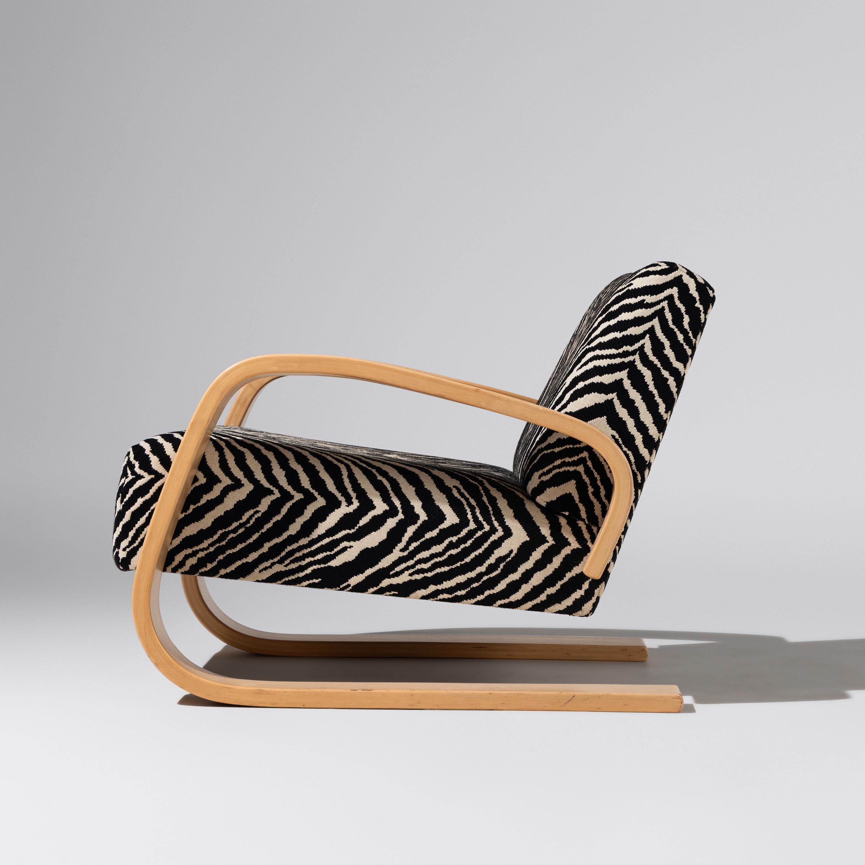 Alvar Aalto (Finnish, 1898-1976) — Pair of Tank Lounge Chairs, model 37/400 Artek Finland, designed 1936 / c. 1989