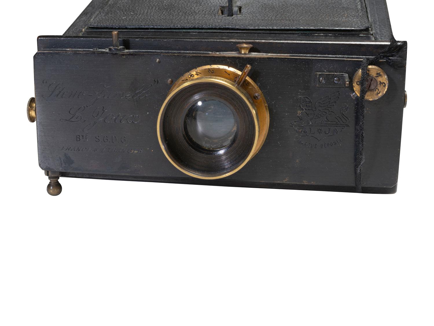 [CAMERAS]. Two French cameras, incl. Steno-Jumelle and Mackenstein.