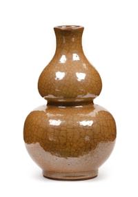 A Ge-Type Porcelain Gourd Vase Height 7 inches. — MING DYNASTY (1368-1644)