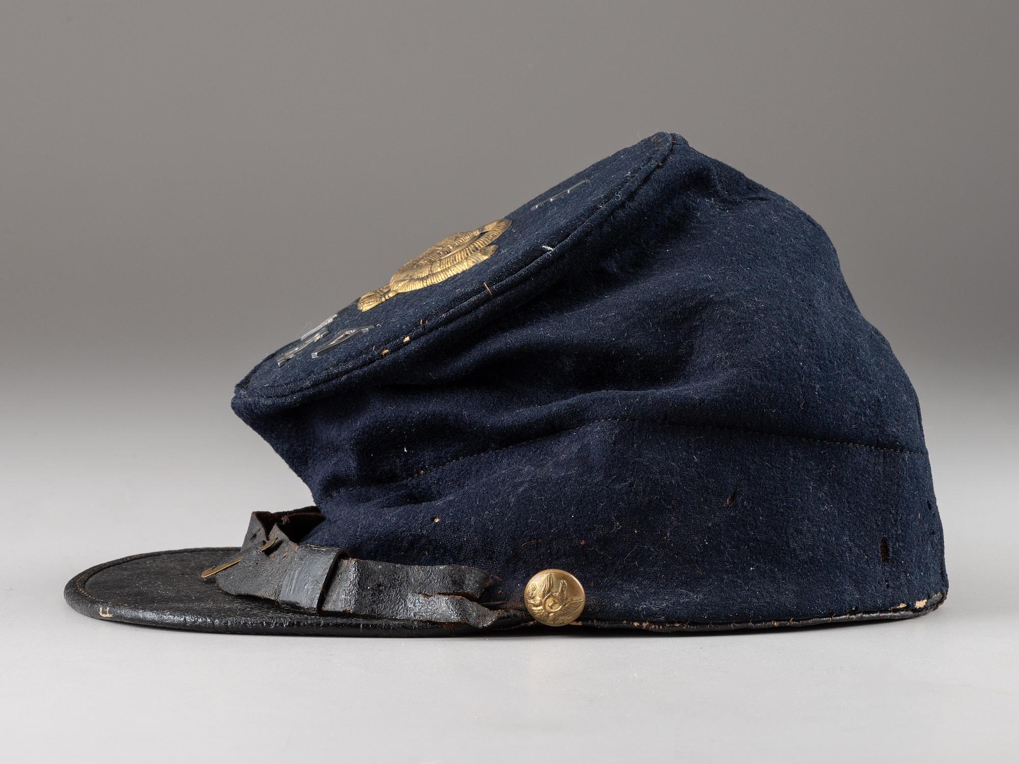 [CIVIL WAR]. Company F, 9th New Hampshire Volunteers forage cap.