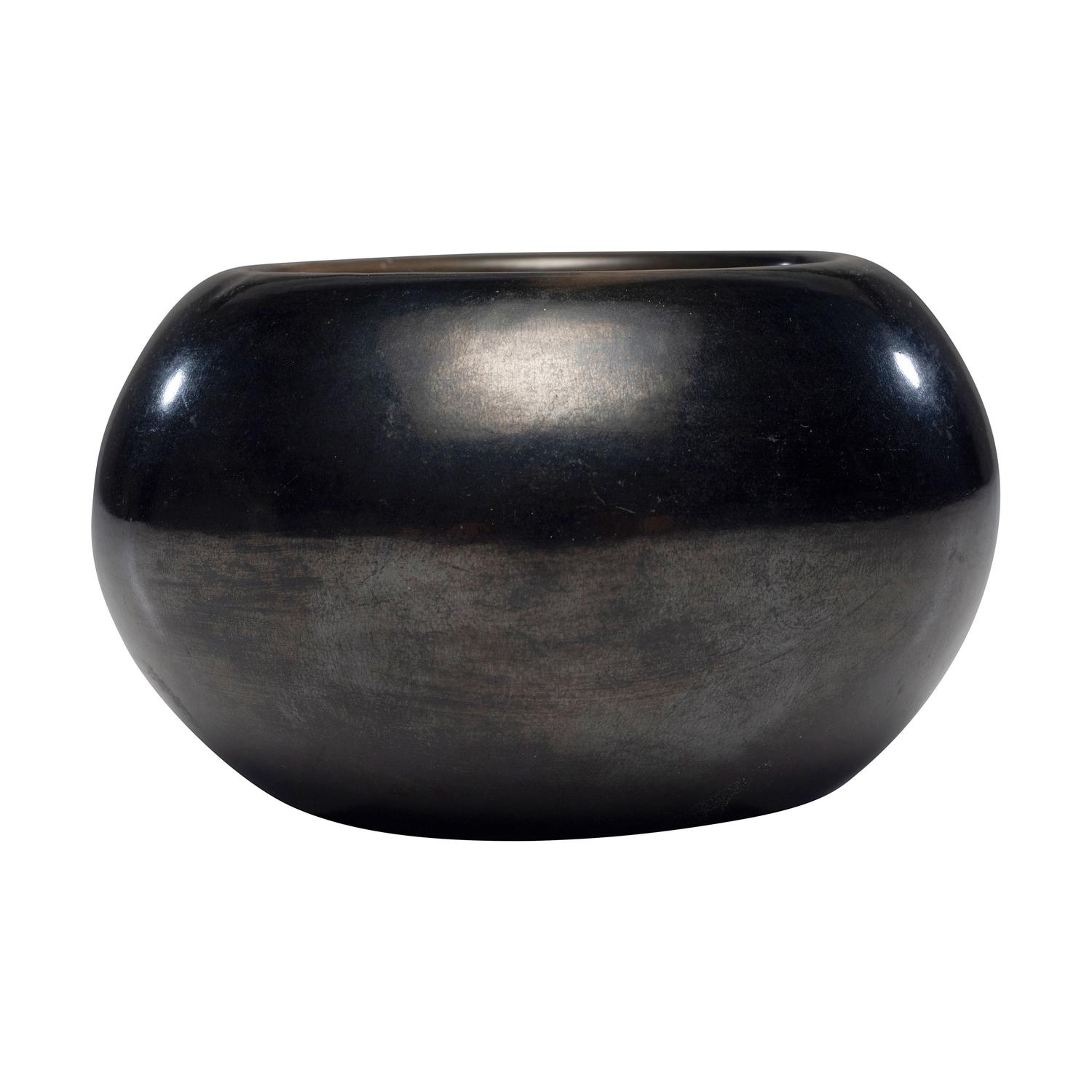 Small Blackware Pottery Bowl, with Gun Metal Finish