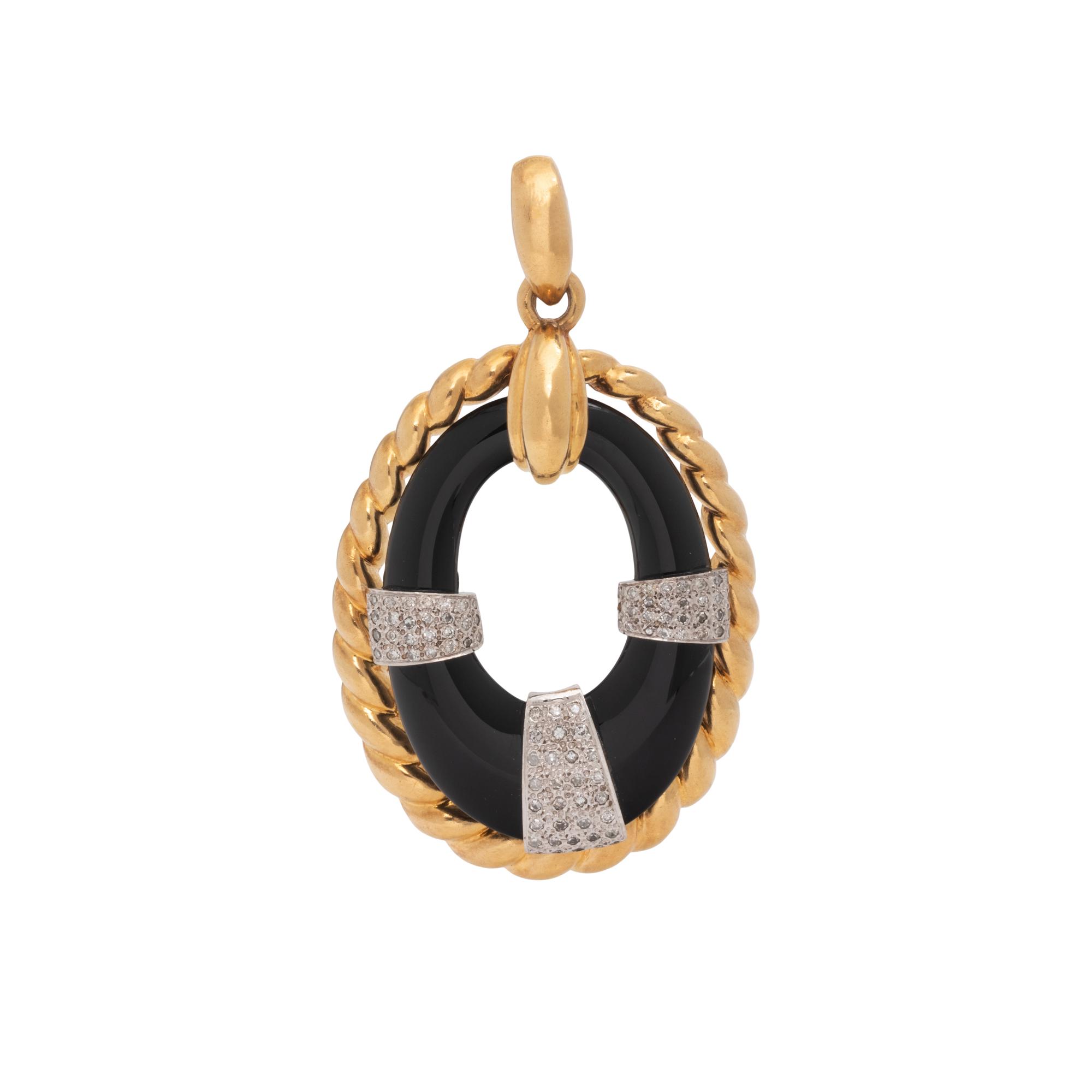 ONYX, DIAMOND, AND YELLOW GOLD PENDANT