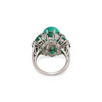 EMERALD AND DIAMOND RING
