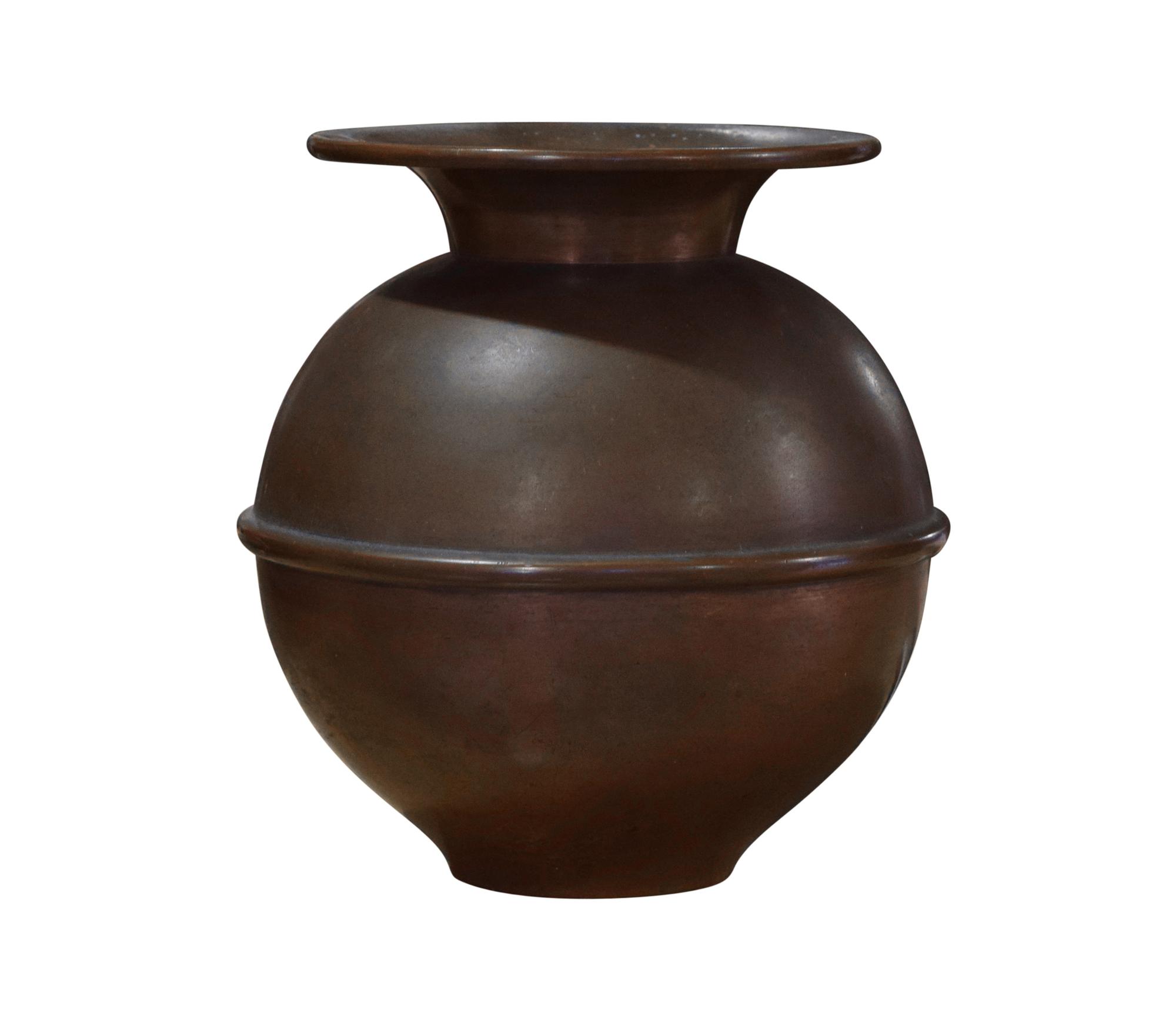 A Hammered Copper Spittoon from the Estate of Jose Thenee 6.5" W x 6.5" D x 7.5" H — Argentina, Circa 1900