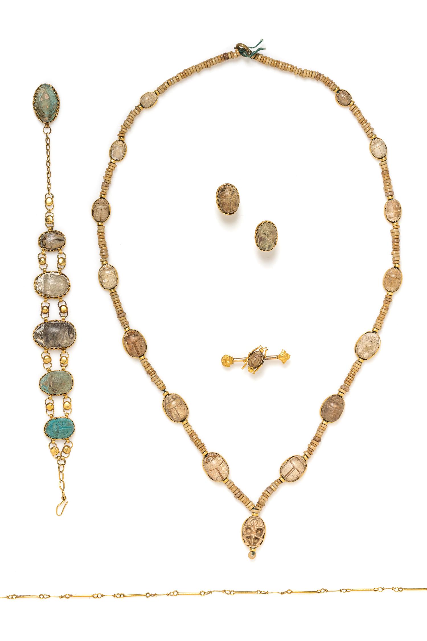 A Possibly Ancient Gold and Hardstone Scarab Parure, 44.80 dwts.