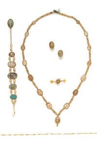 A Possibly Ancient Gold and Hardstone Scarab Parure, 44.80 dwts.