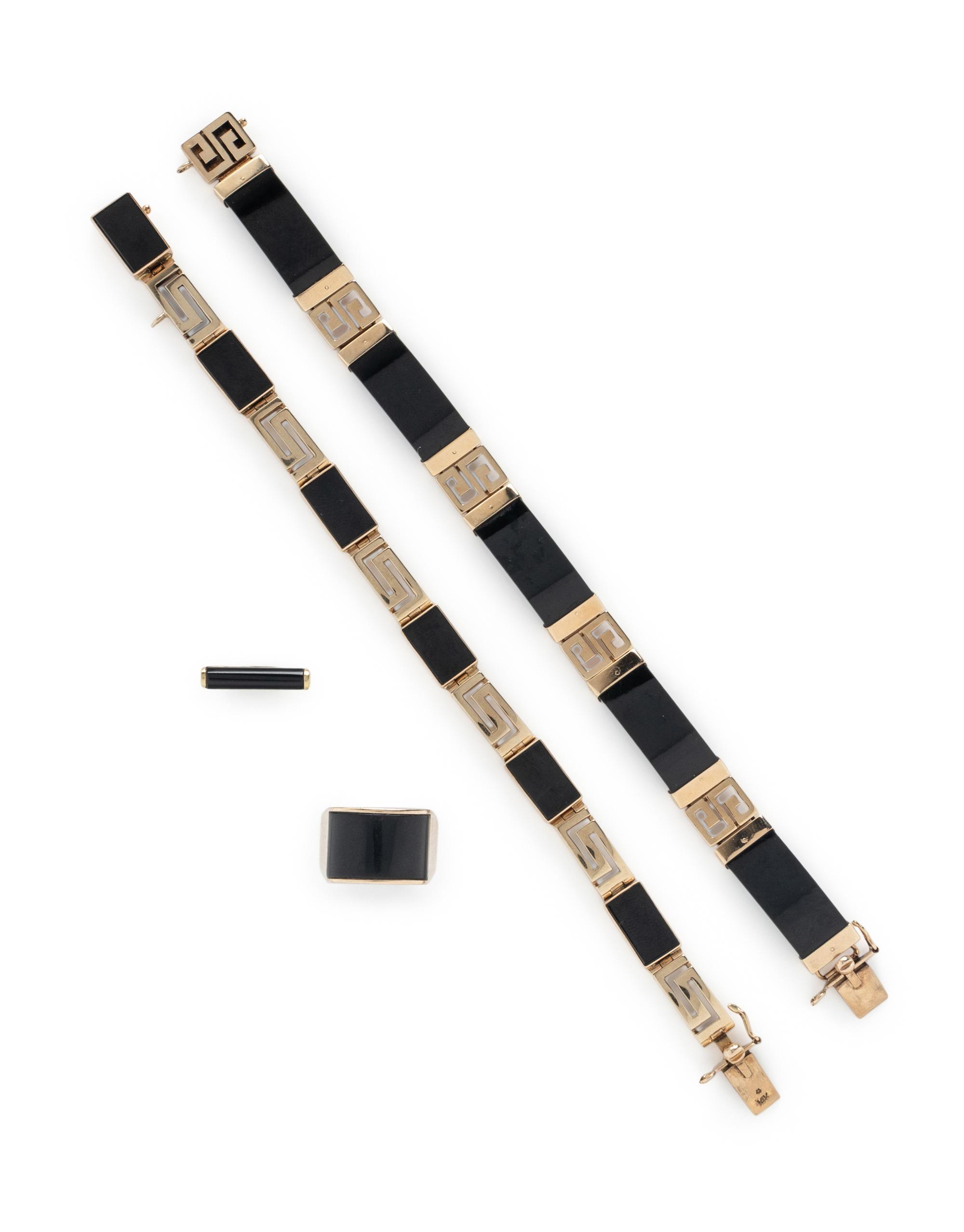 COLLECTION OF YELLOW GOLD AND BLACK JADE JEWELRY
