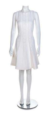 Valentino White Ribbed Dress, 1990-2000s Size label: Large