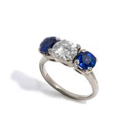 DIAMOND AND SYNTHETIC SAPPHIRE RING
