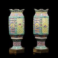 A Pair of Chinese Famille Rose Porcelain Lanterns, Early-Mid 20th Century 近代 粉彩鏤雕瓷宮燈一對