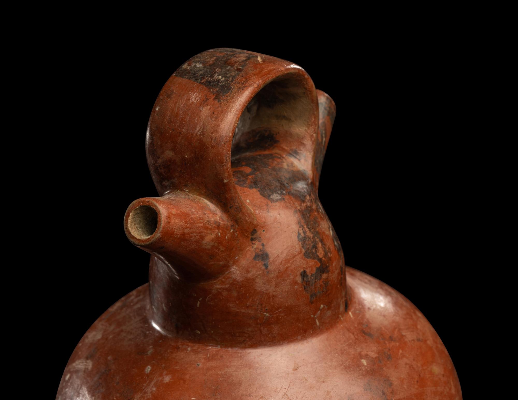 A Calima Redware Alcarraza