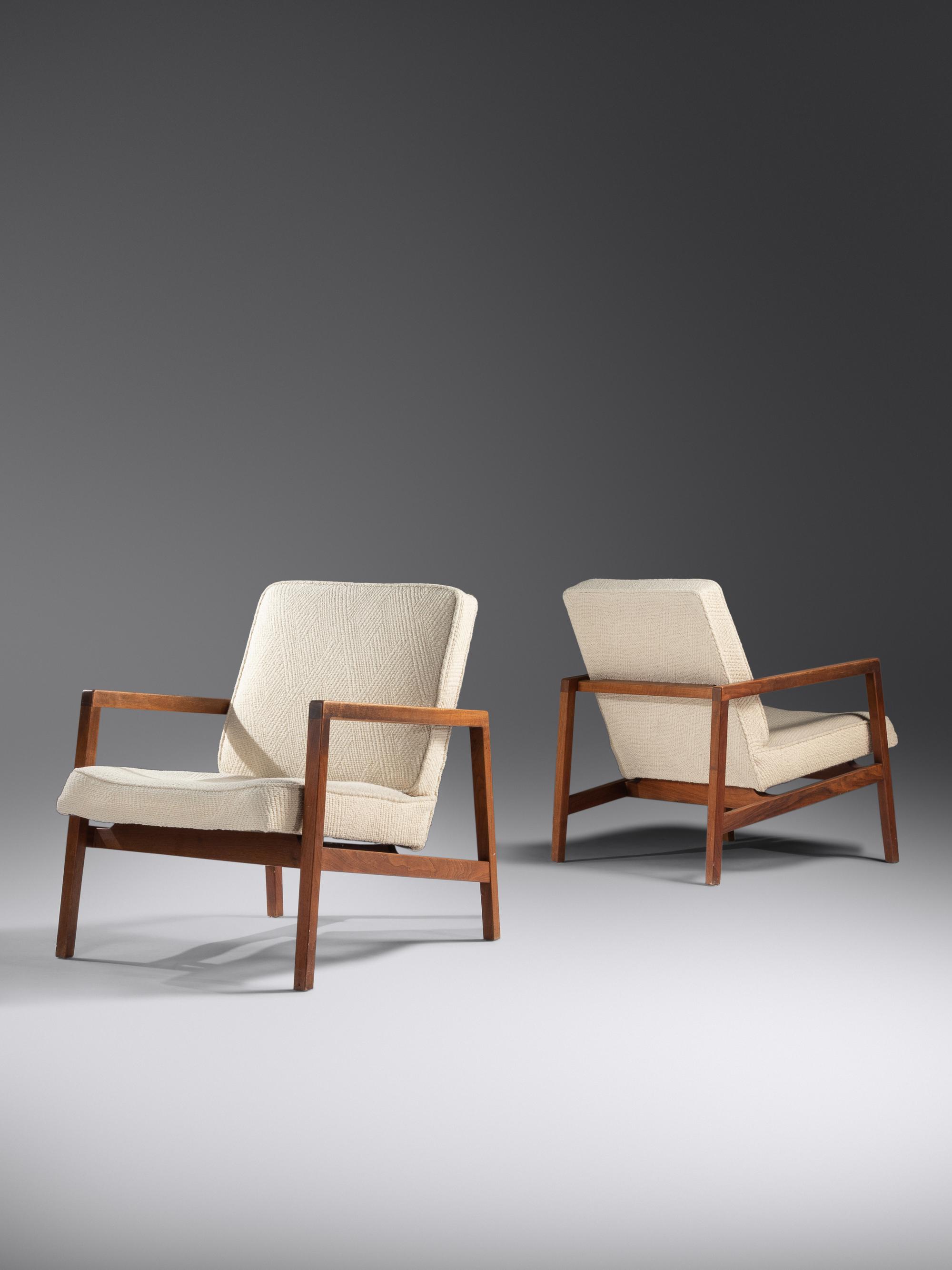 Pair of Lounge Chairs Knoll, USA