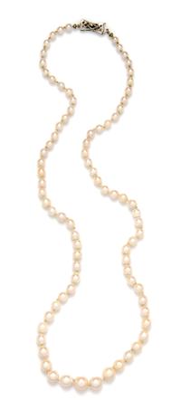 A 10 Karat White Gold, Sapphire and Graduated Cultured Pearl Necklace, 7.50 dwts.