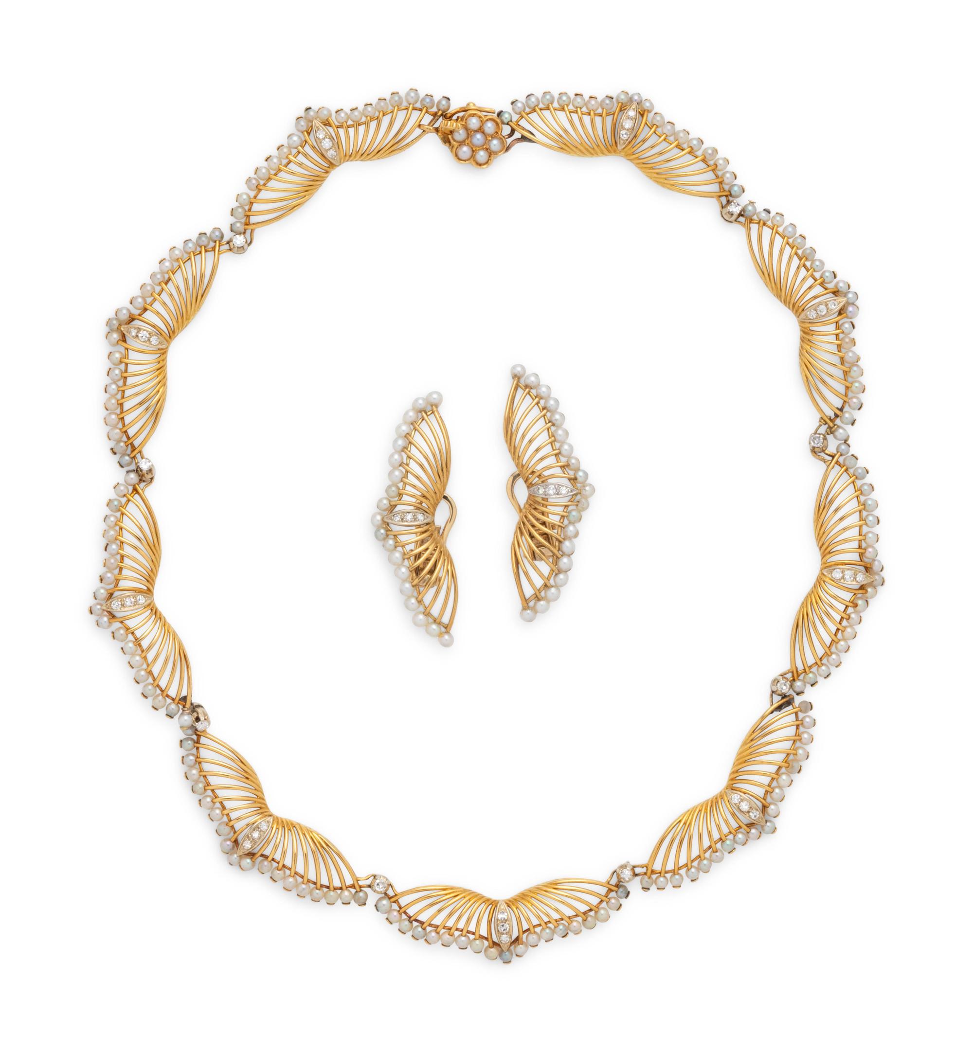 YELLOW GOLD, CULTURED PEARL AND DIAMOND SET