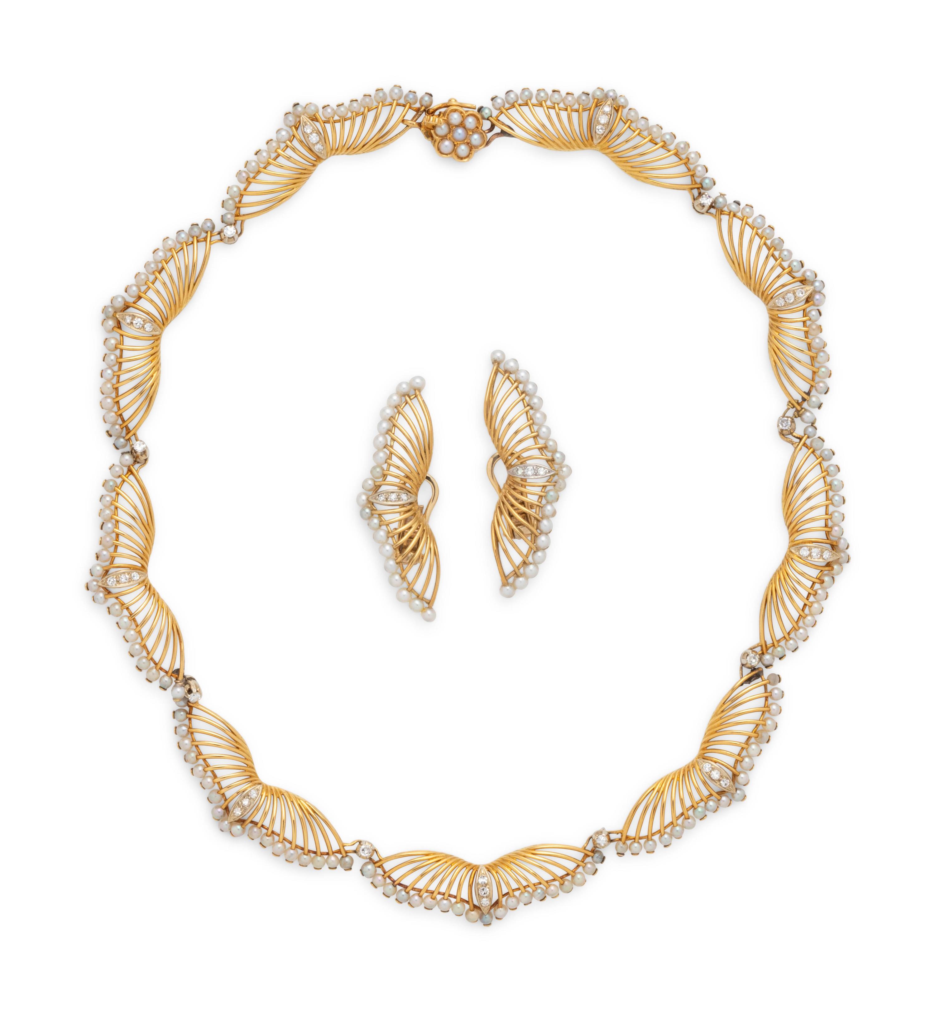 YELLOW GOLD, CULTURED PEARL AND DIAMOND SET
