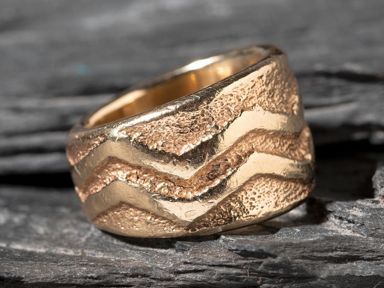 14K Gold Wave Ring