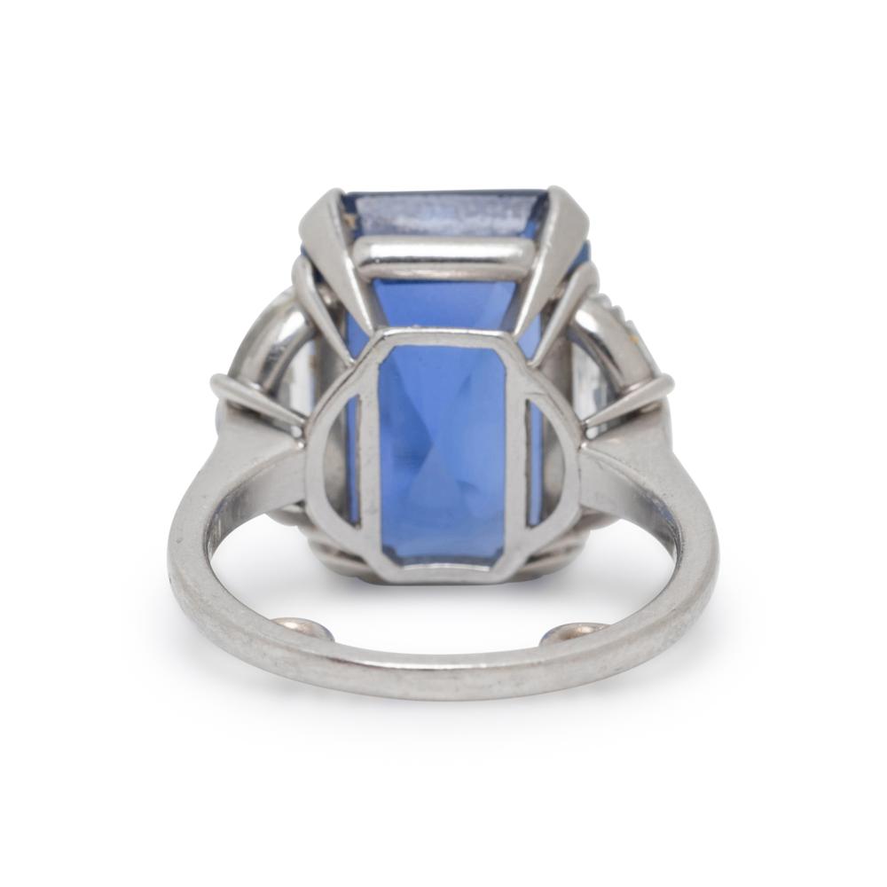 CEYLON SAPPHIRE AND DIAMOND RING