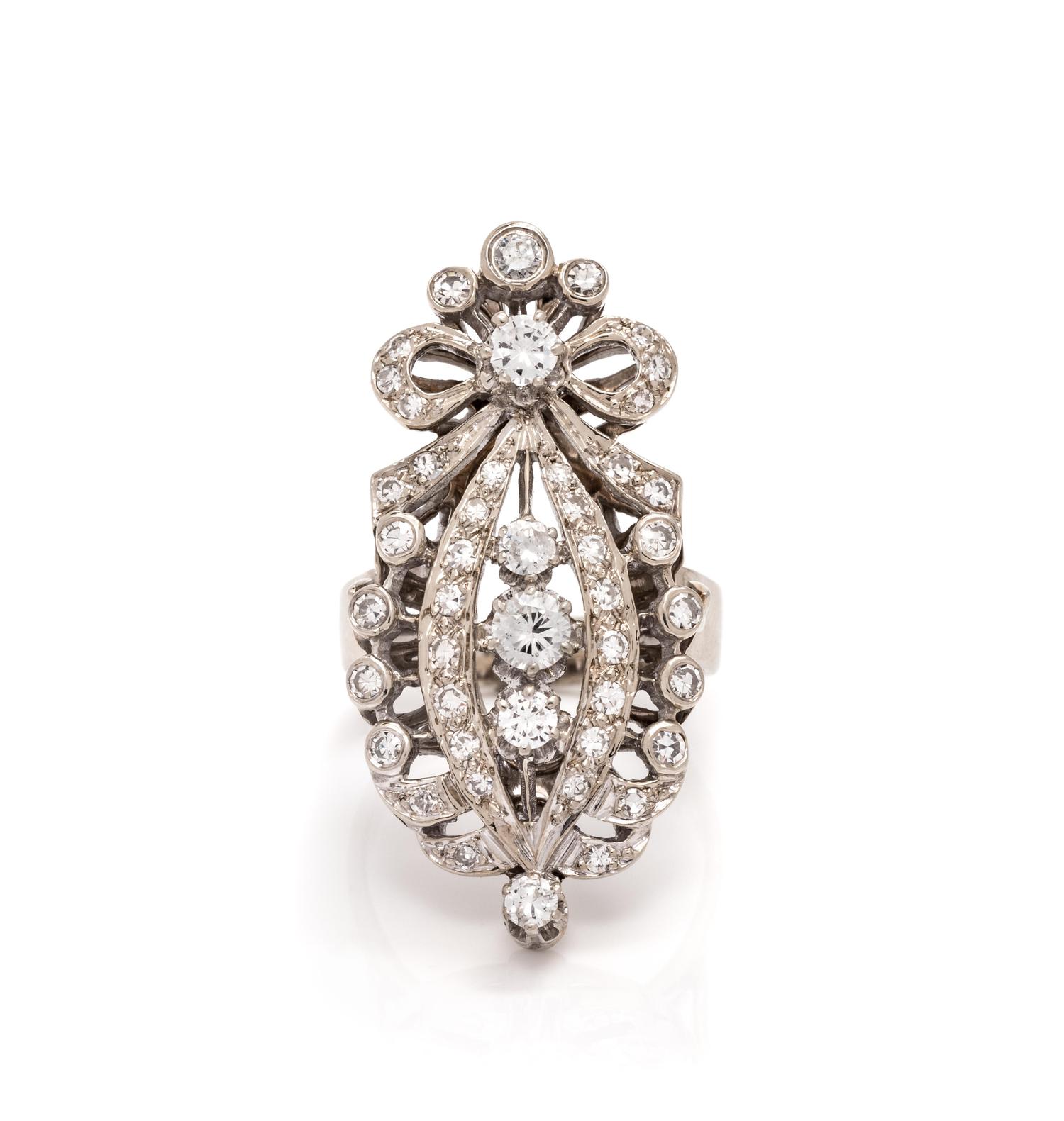 DIAMOND RING