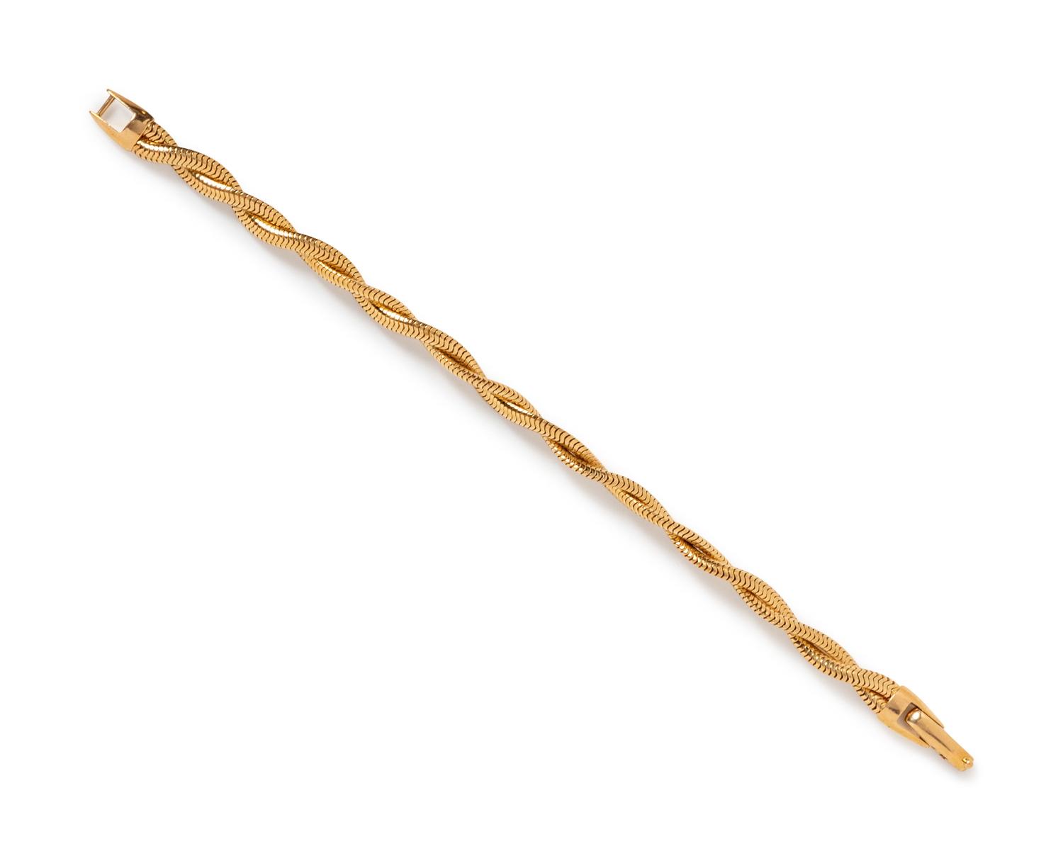A 14 Karat Yellow Gold Bracelet,