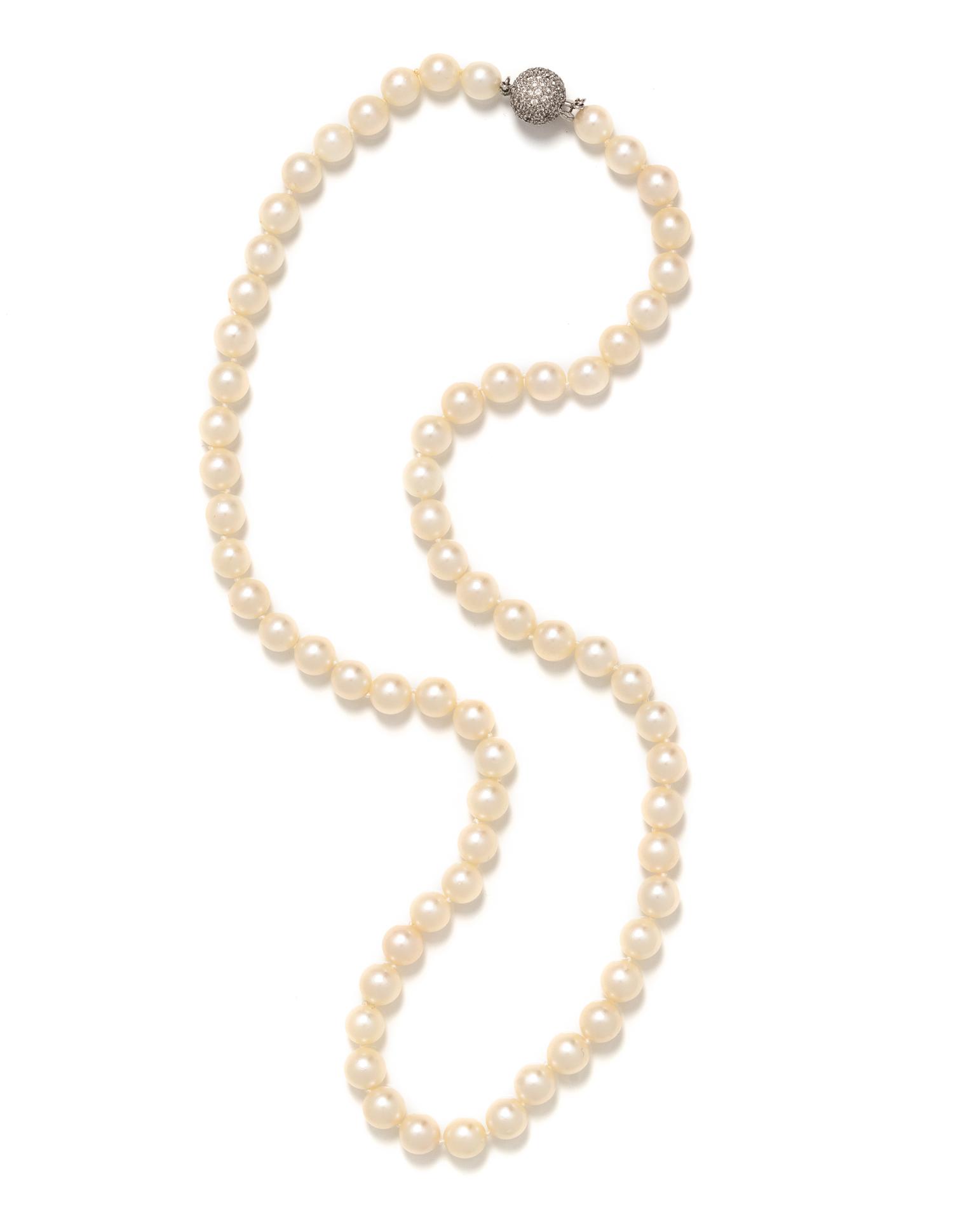 CULTURED PEARL AND DIAMOND NECKLACE