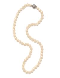 CULTURED PEARL AND DIAMOND NECKLACE