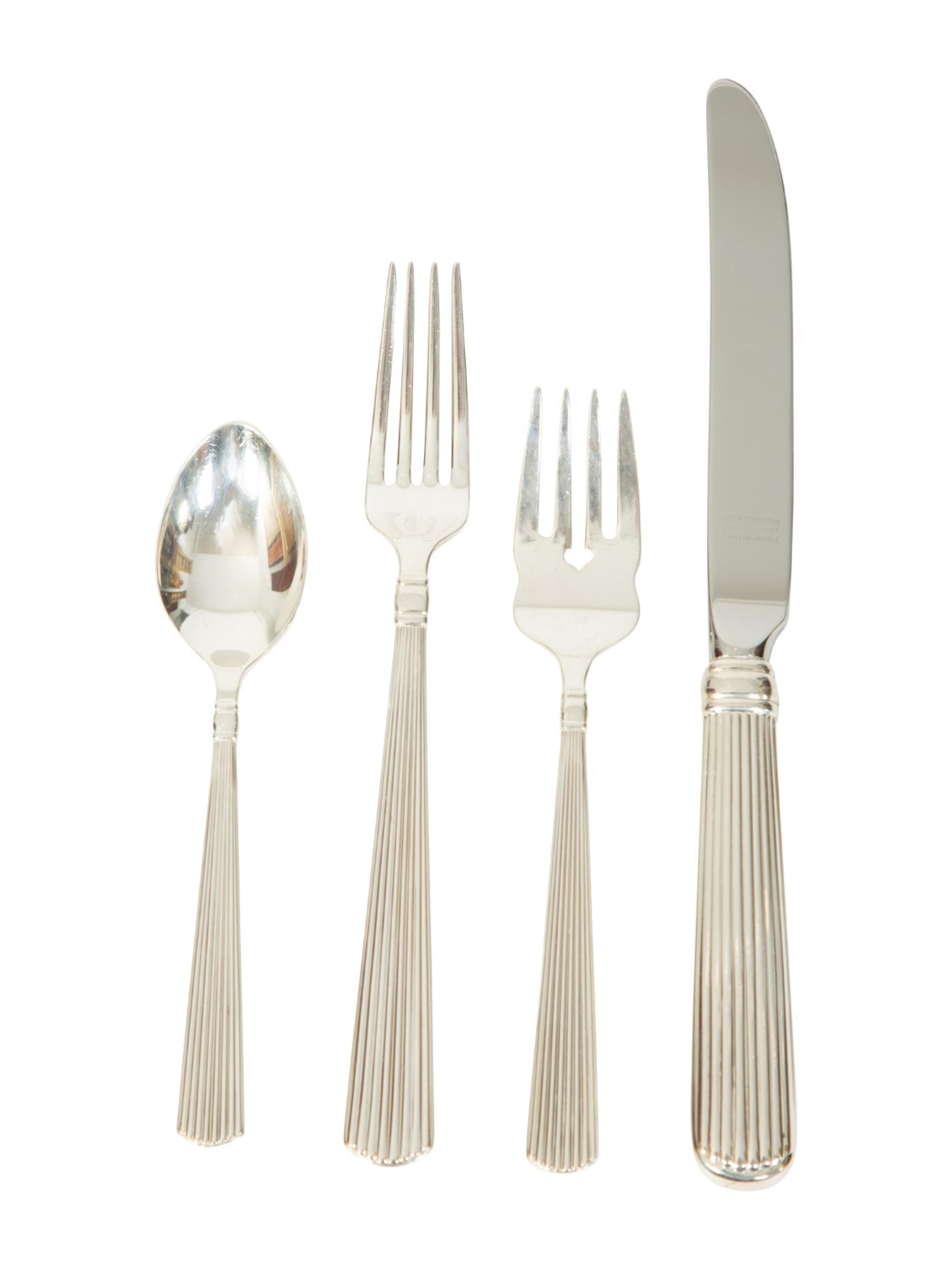 An American Silver Flatware Service Reed and Barton, Taunton, MA — 20th Century
