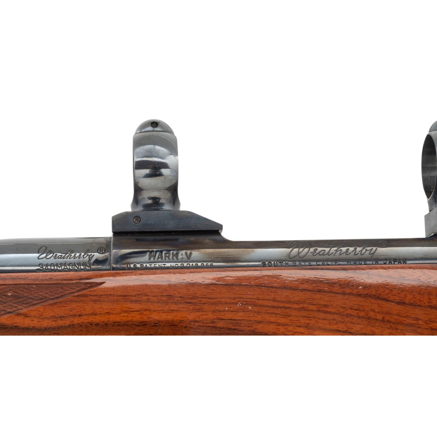 * Weatherby Mark V Deluxe Rifle