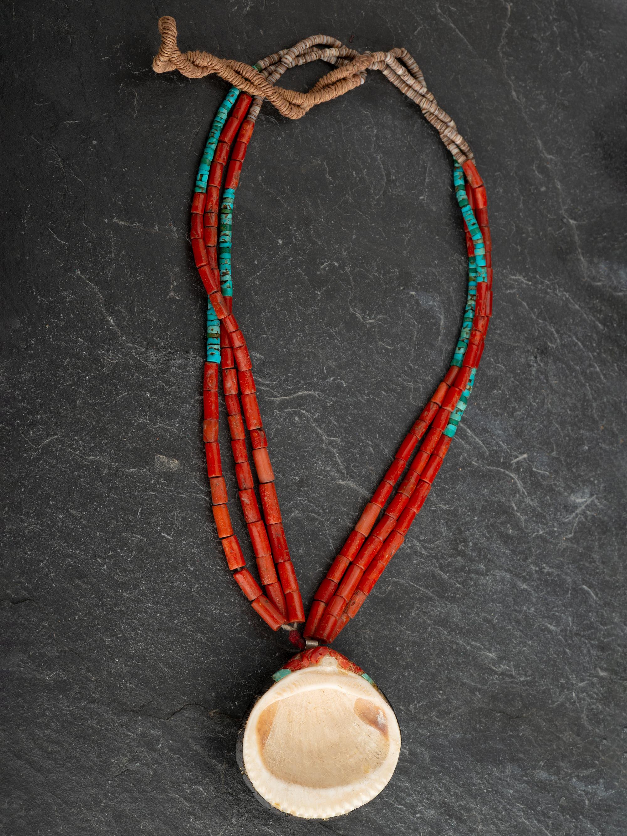 Pueblo Inlaid Spiny Oyster Shell Necklace