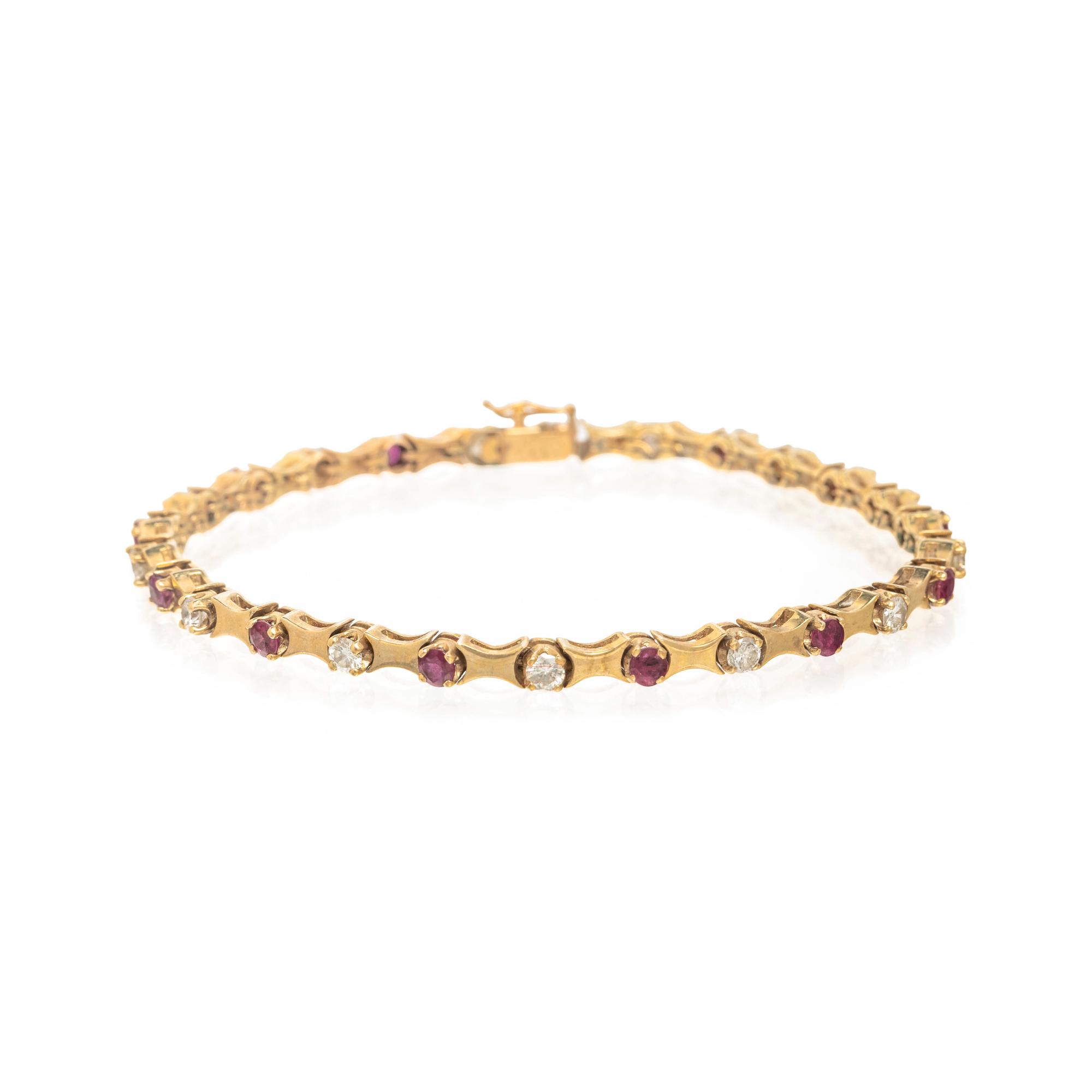 YELLOW GOLD, RUBY AND DIAMOND BRACELET
